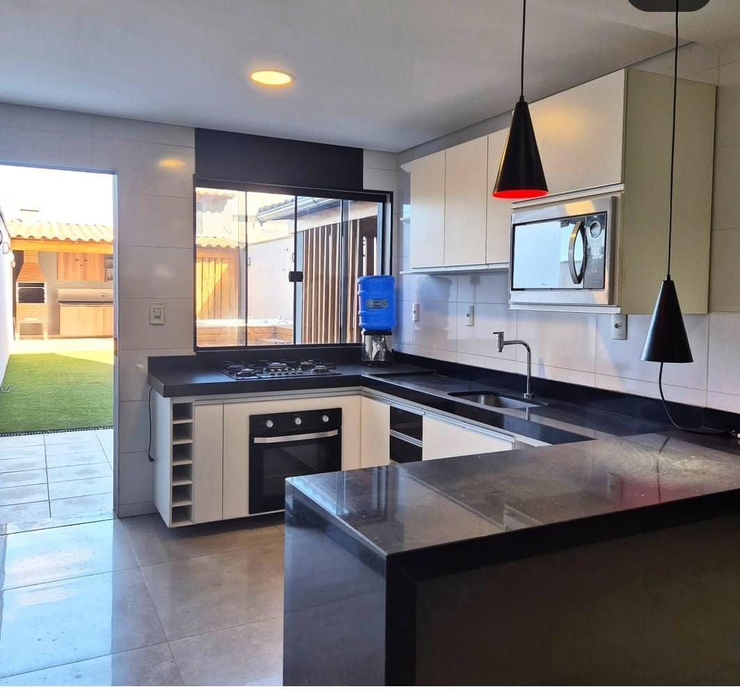 WhatsApp Image 2025-10-22 at 14.44.18 (1)