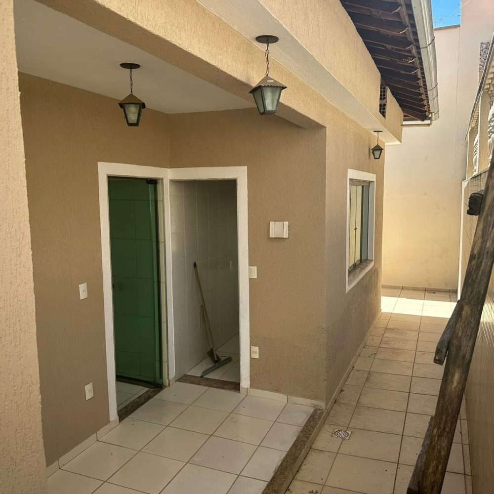 WhatsApp Image 2025-10-09 at 09.28.55 (16)