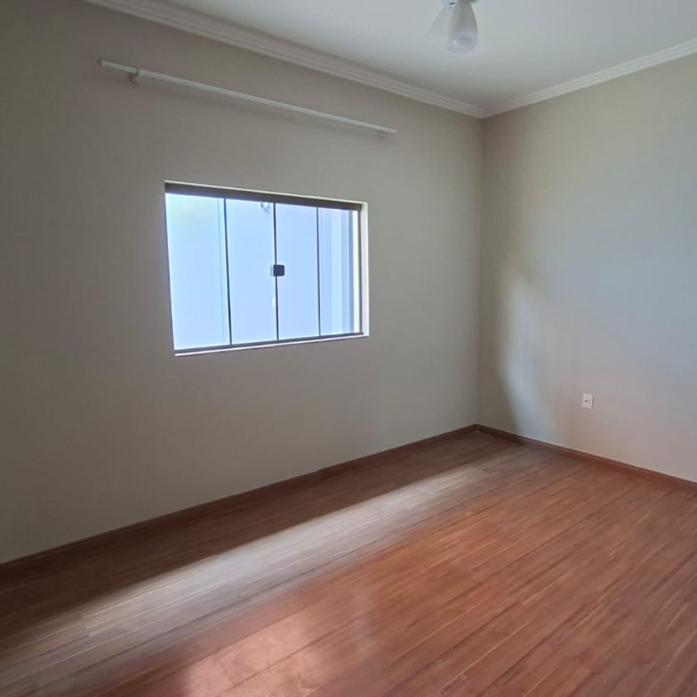 WhatsApp Image 2025-10-30 at 08.30.59 (2)